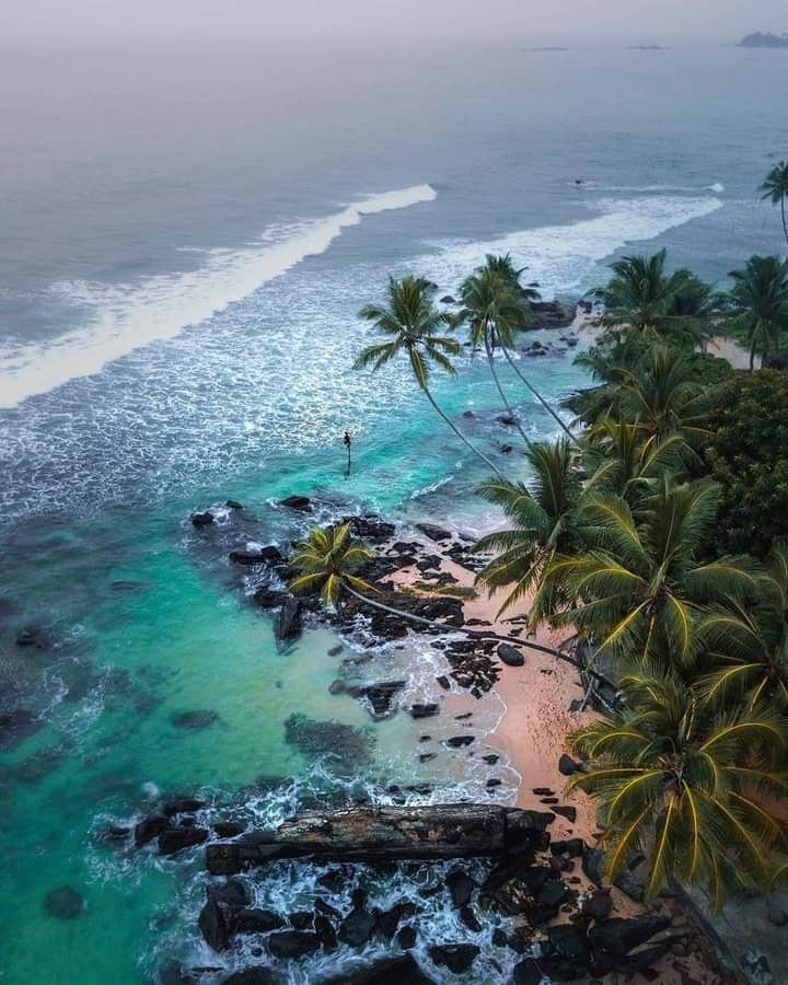 Unawatuna Beach